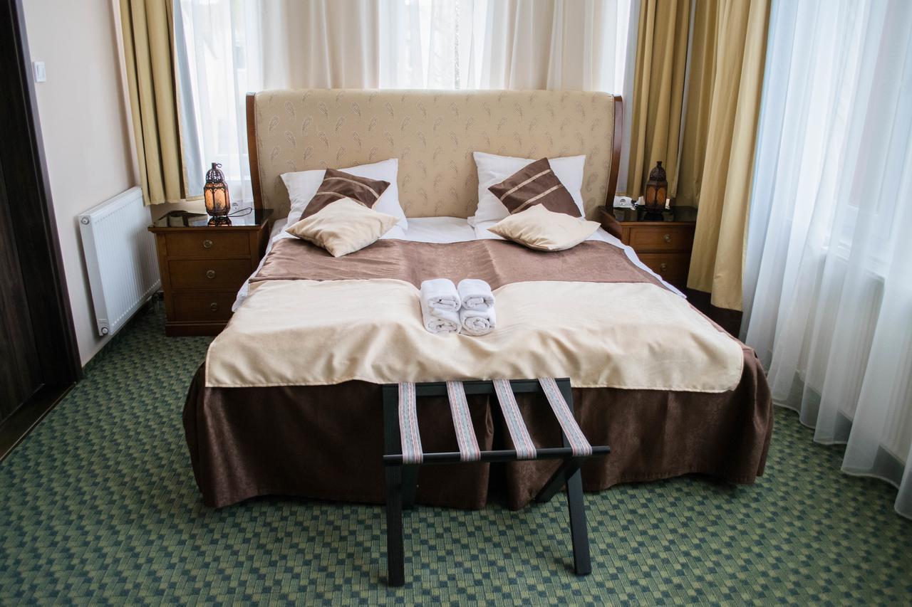 Petra Hotel Nyíregyháza Exteriér fotografie