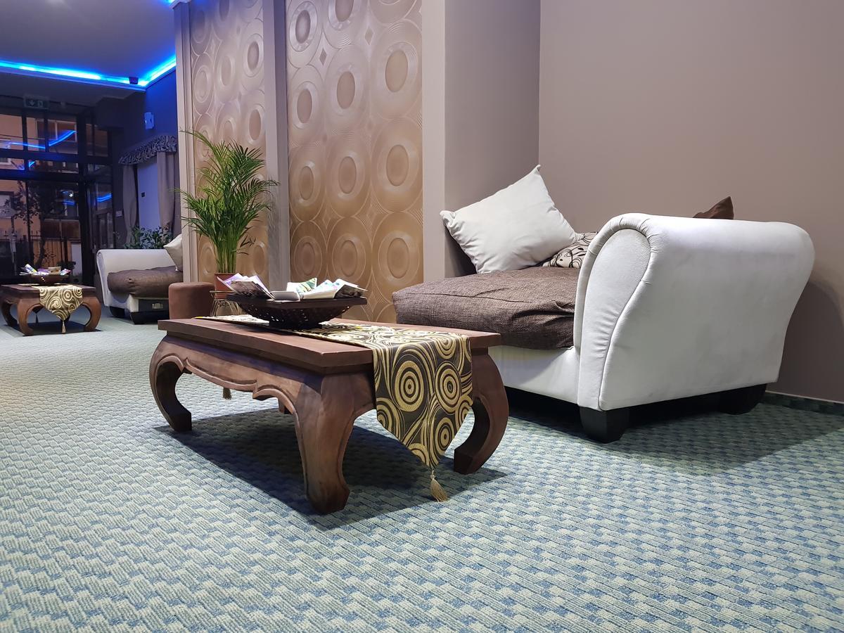 Petra Hotel Nyíregyháza Exteriér fotografie