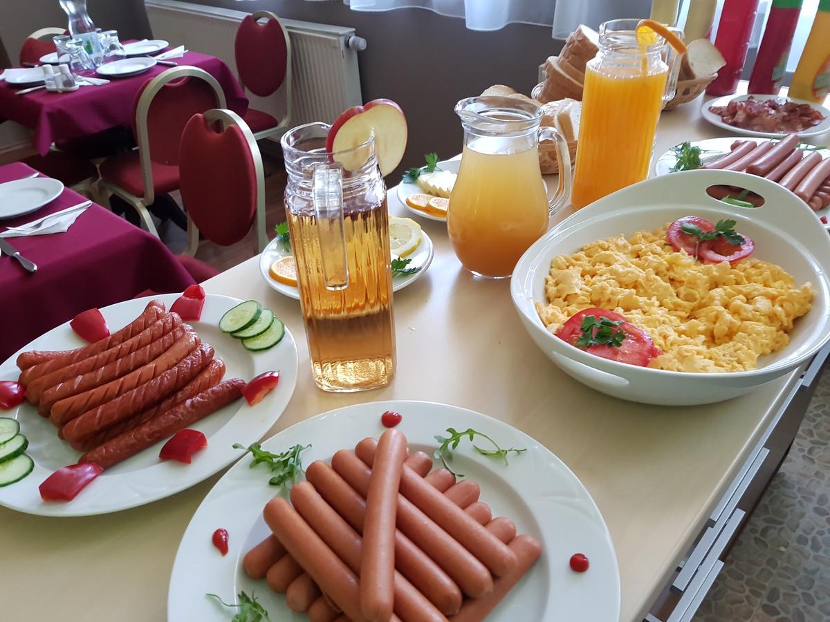 Petra Hotel Nyíregyháza Exteriér fotografie
